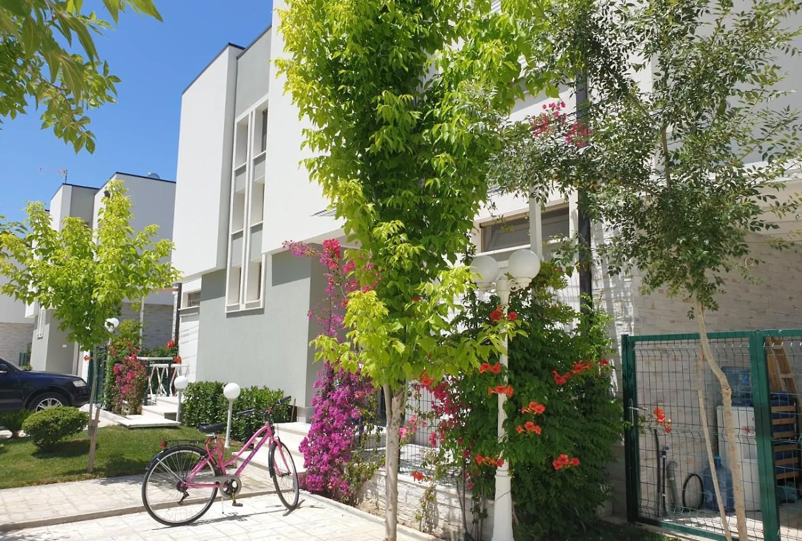 Lavender Beach House Durres