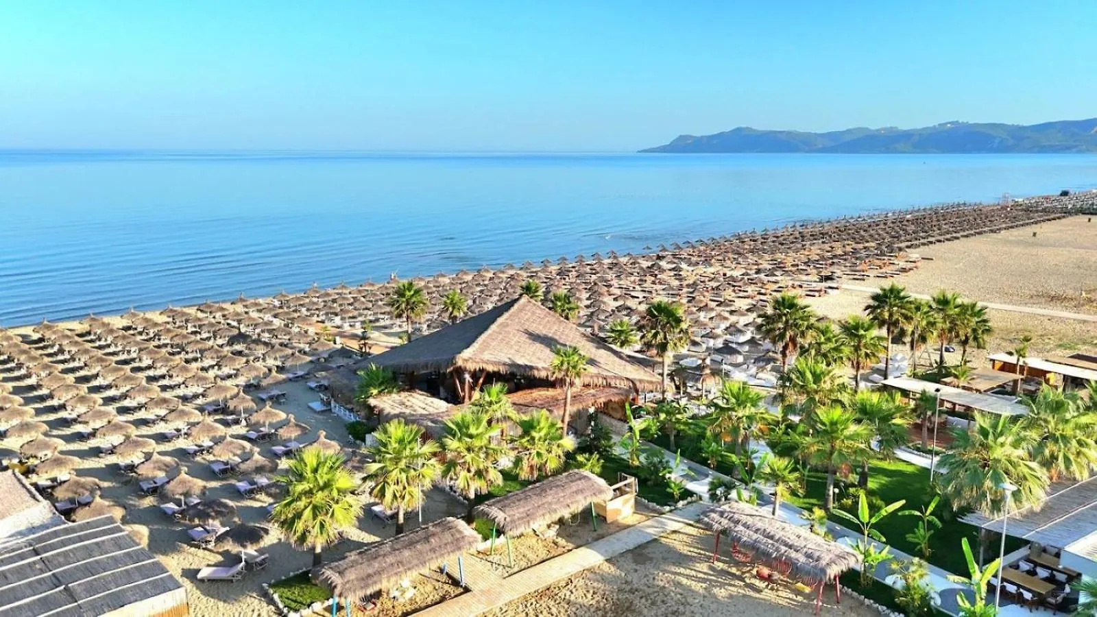 Lavender Beach House Durres 0*,