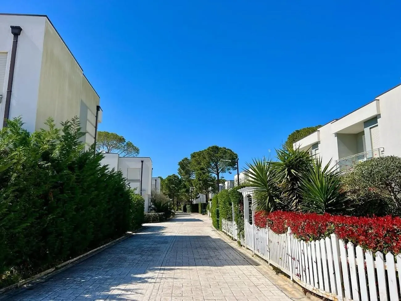 Lavender Beach House Durres 0*,  Albania